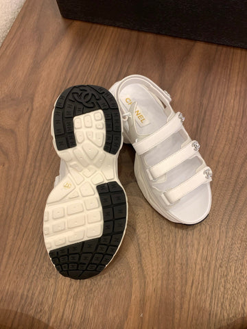 SANDAL 25S LOGO IN WHITE LAMBSKIN