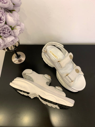SANDAL 25S IN WHITE LAMBSKIN EMBOSED SNAKE PATTERN