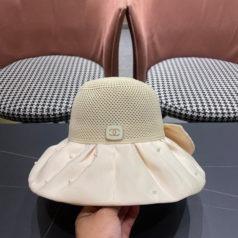 CHANEL 26S CHIFFON BOW & PEARL STRAW CLOCHE HAT 335758