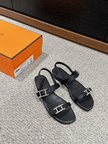 BUCKLE SANDAL BLACK CALFSKIN