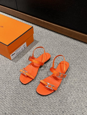 BUCKLE SANDAL BRIGHT ORANGE CALFSKIN