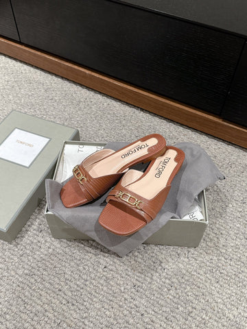 WHITNEY SLIDE IN RED BROWN CROCODILE LEATHER