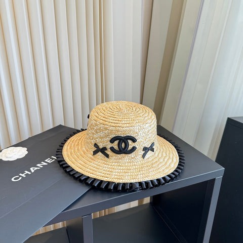CHANEL 26S BOATER STRAW HAT WITH BLACK CC LOGO 337952
