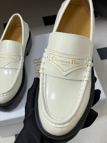 DIOR 25S BOY PLATFORM LOAFERS IN CREAM WHITE LAMBSKIN