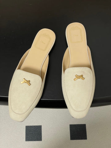 DIOR 26S MULES IN BEIGE SUEDE WITH BOW