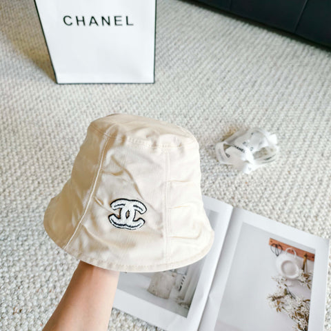 CHANEL 26S BUCKET HAT 336125