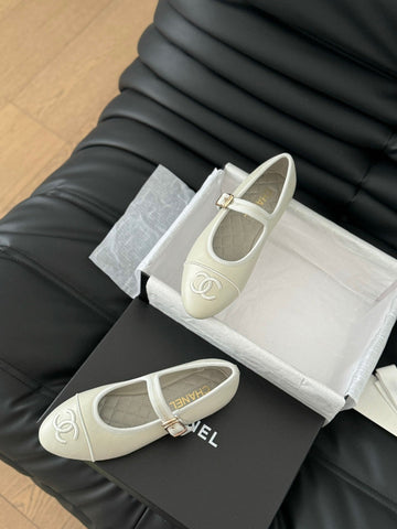 MARY JANE SHOES IN GREY LAMBSKIN
