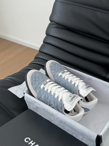 CC SNEAKER IN LIGHT BLUE MIX WHITE EMBROIDERED LAMBSKIN