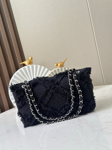 CHANEL 26S FLAP BAG 27 IN BLACK TWEED