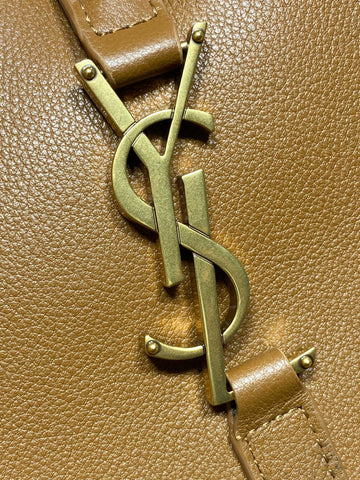 LE 5 À 7 LARGE SUPPLE BAG 31 IN TORTILLA BROWN CALFSKIN