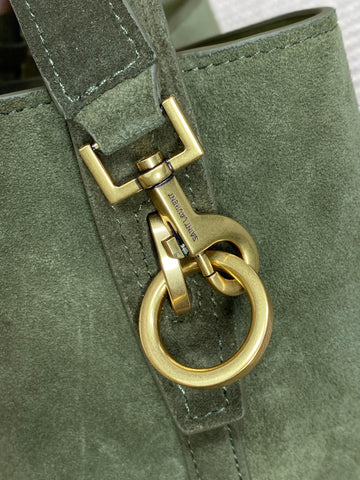 LE 37 SMALL BUCKET BAG 25 IN HUNTER GREEN SUEDE GOLD HARDWARE
