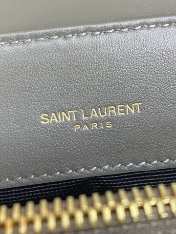 LOULOU SMALL 25 SHOULDER BAG IN DARK GREEN LAMBSKIN GOLD HARDWARE