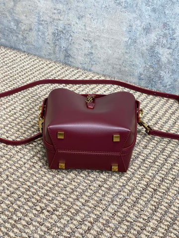 LE 37 MINI BUCKET BAG 15 IN BURGUNDY RED CALFSKIN GOLD HARDWARE