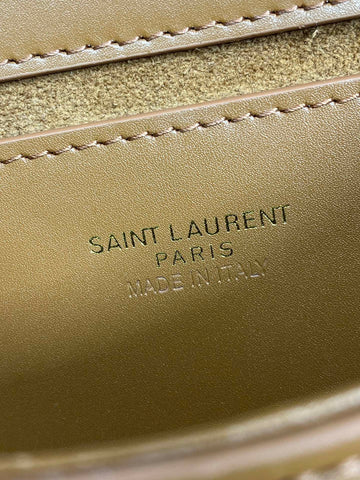 VOLTAIRE TOP HANDLE IN BOX 21 IN TAWNY BROWN CALFSKIN GOLD HARDWARE