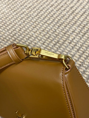 VOLTAIRE TOP HANDLE IN BOX 21 IN TAWNY BROWN CALFSKIN GOLD HARDWARE