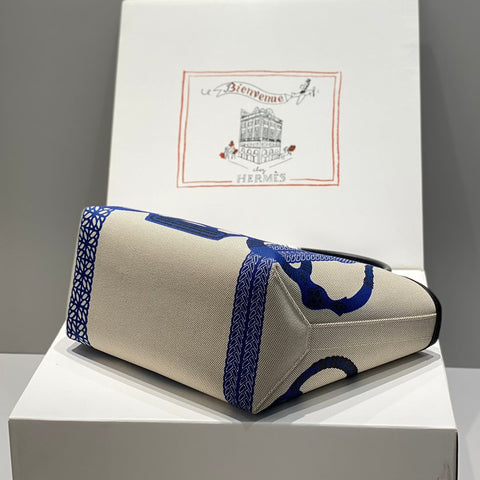 STEEPLE 28 BAG IN OFF-WHITE MIX BLUE CANVAS AND BLACK CALFSKIN