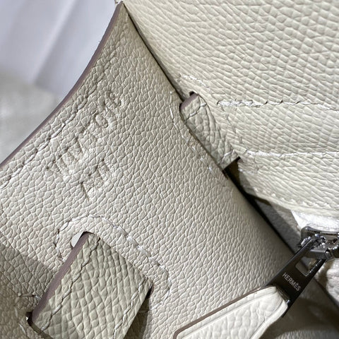 KELLY 28CM IN NATA EPSOM CALFSKIN SILVER HARDWARE