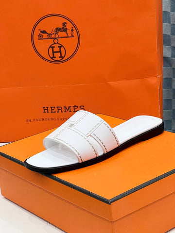 IDIOMA SANDAL IN WHITE CALFSKIN