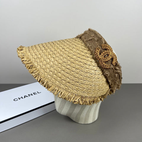 CHANEL 26S RAFFIA VISOR WITH BROWN CC LOGO 338094