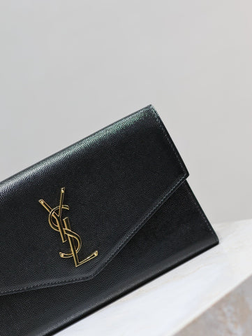 UPTOWN WALLET 21 IN BLACK CALFSKIN GOLD LOGO