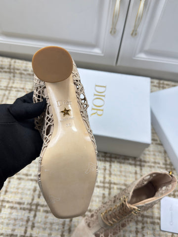 DIOR 26S LACE UP ANKLE BOOTS 80MM IN BEIGE OPENWORK LACE SUEDE GOLD HEEL