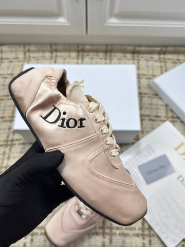 DIOR 26S LOW TOP SNEAKERS IN LIGHT PINK SATIN DIOR LOGO