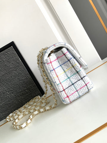 CC MEDIUM 25 FLAP BAG IN WHITE WOOL TWEED