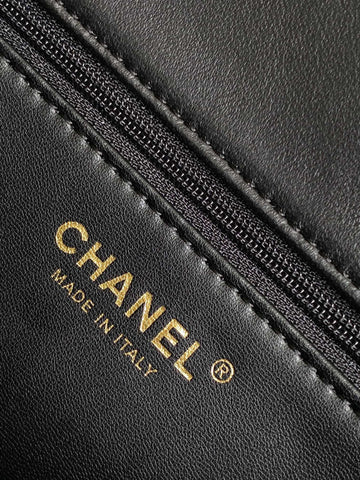 CHANEL 25S FLAP BAG 23.5 CM IN BLACK WOOL AND LAMBSKIN