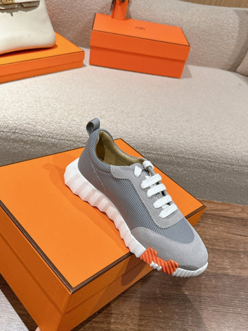 MAINLAND SNEAKER IN ASH GRAY SUEDE AND SHARK GRAY BREATHABLE MESH FABRIC
