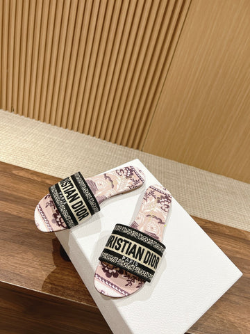 DIOR 26S SLIDE SANDALS IN MAUVE FLORAL PRINT LOGO STRAP