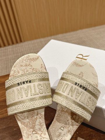 DIOR 26S SLIDE SANDALS IN BEIGE TOILE DE JOUY LOGO
