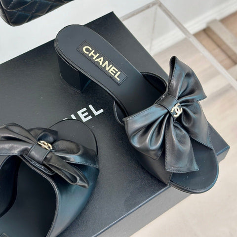 Double CC Big Bow High Heels Sheepskin Black