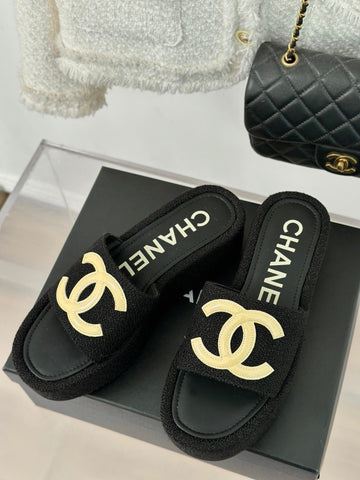 CLASSIC SLIPPERS THICK SOLE IN BLACK TWEED
