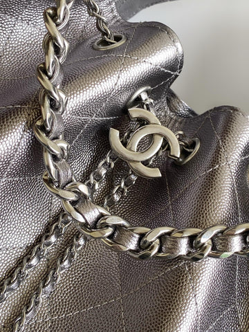 CHANEL 25S HOBO BAG 30 IN LILAC SILVER METALLIC CAVIAR