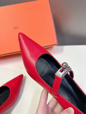HM 26S MARY JANE POINTED TOE HEELS 40MM IN RED CALFSKIN KELLY BUCKLE