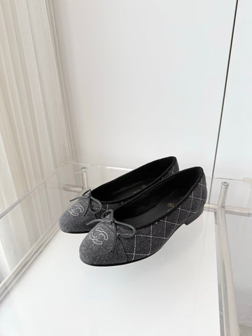 CHANEL 26S BALLET FLATS IN GREY DENIM WITH BOW
