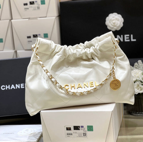 CC 19 HOBO BAG 43CM WHITE GOATSKIN GOLD HARDWARE