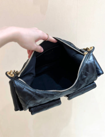 CHANEL QUILTED HOBO CARGO BAG 35 IN BLACK CALFSKIN GOLD CHAIN