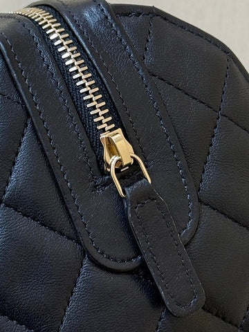 BOSTON MATELASSE CAVIAR SHOULDER HANDBAG 18 IN BLACK LAMBSKIN
