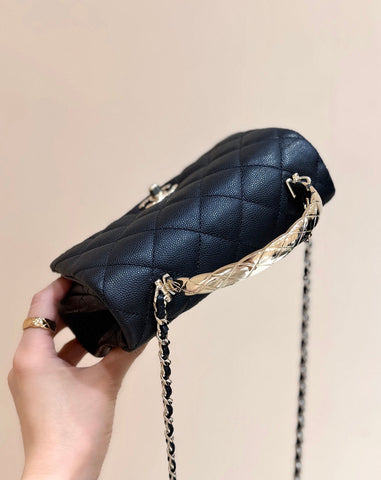 CHANEL 25S COCO CRUSH HANDLE 18 IN BLACK CALFSKIN GOLD HARDWARE