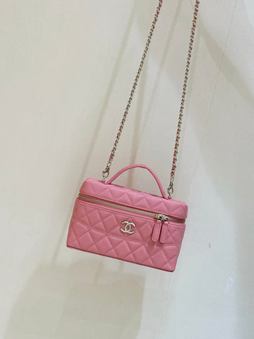 VANITY CASE 19 IN CONTESSA PINK CALFSKIN GOLD-TONE METALLIC
