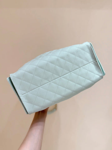 CHANEL 25S HANDBAG IN PALE CYAN 40 GRAINED CALFSKIN GOLD HARDWARE