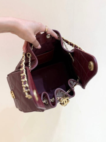 CHANEL 25S HANDBAG IN ROSSO ANCORA RED 30 GRAINED CALFSKIN GOLD HARDWARE