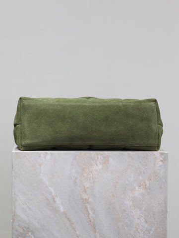 YSL 25S LOULOU PUFFER MM 29 IN GREEN SUEDE GOLD HARDWRE