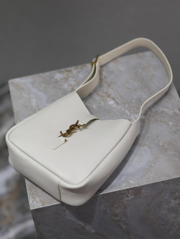 YSL 25S LE 5 À 7 BAG 16 IN BLANC VINTAGE GRAINED CALFSKIN GOLD HARDWARE