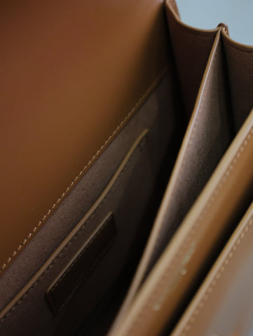YSL 25S SUNSET BAG 22 IN DARK CARAMEL CALFSKIN GOLD HARDWARE