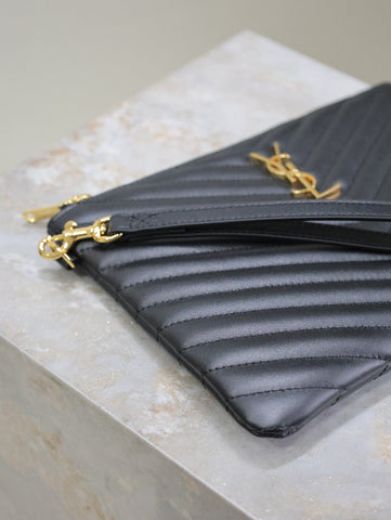CLUTCH 24 IN BLACK QUILTED CALFSKIN GOLD BUCKLE