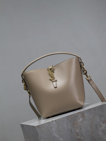 YSL 25S LE 37 BUCKET 20 IN BEIGE CALFSKIN GOLD HARDWARE