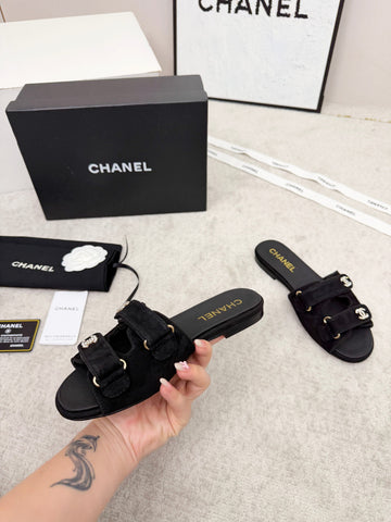 CHANEL 26S DOUBLE STRAP SLIDE SANDALS IN BLACK SUEDE AND CALFSKIN