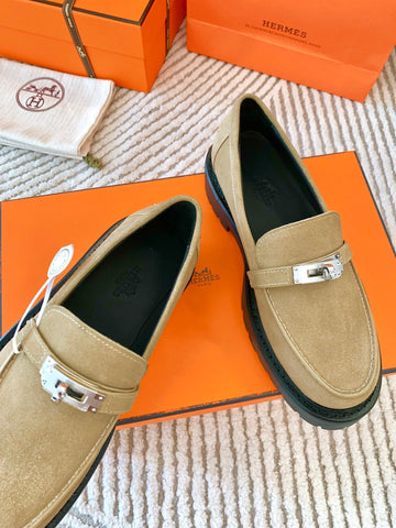 ICONE LOAFER IN TORTILLA BROWN SUEDE